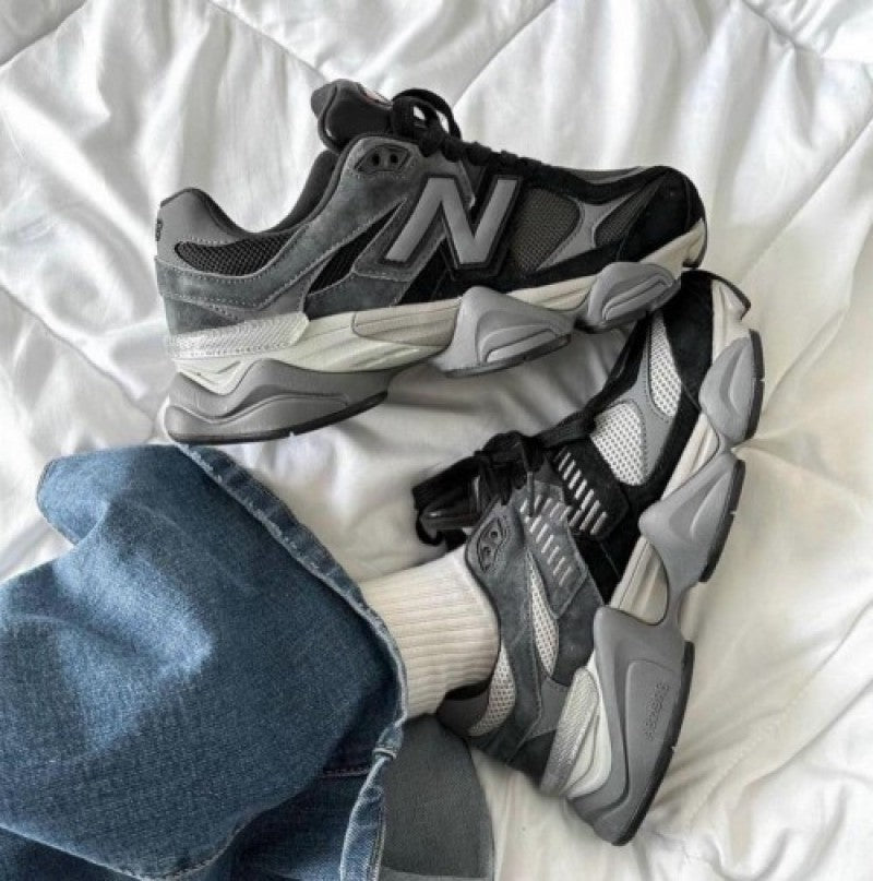 NEW BALANCE 9060 BLACK