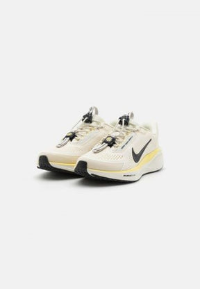 E zoom pegasus easy on yellow