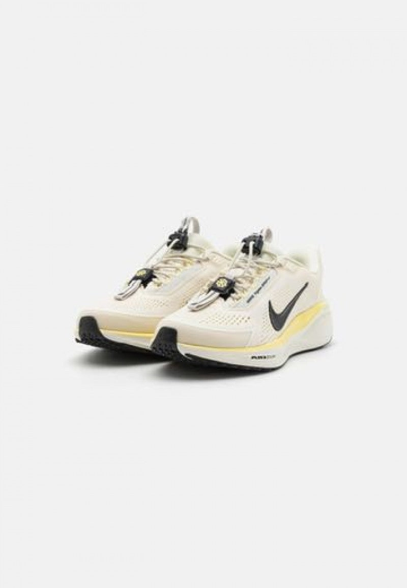 E zoom pegasus easy on yellow