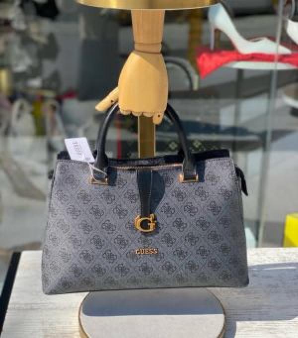 GUESS  Womens  Ginevra  Shoulder  Bag  with  box  5308