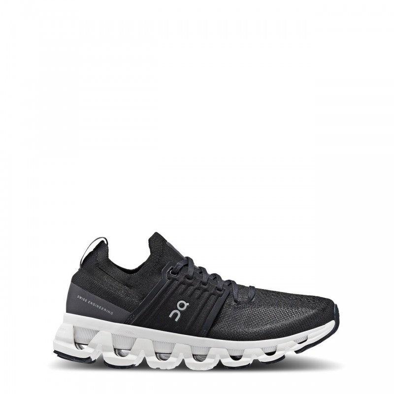 On Cloud Swift 3 Black White