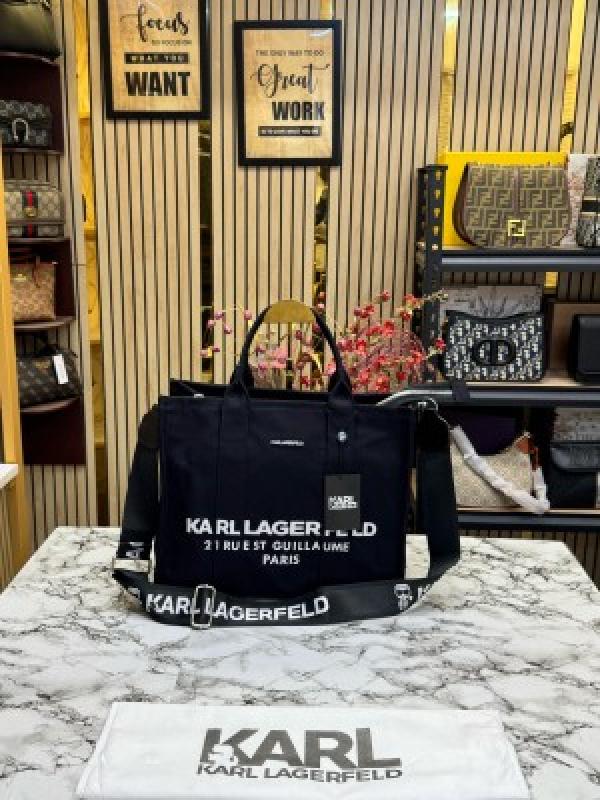 Karl Lagerfeld K Essential Square Tote Bag (Black)