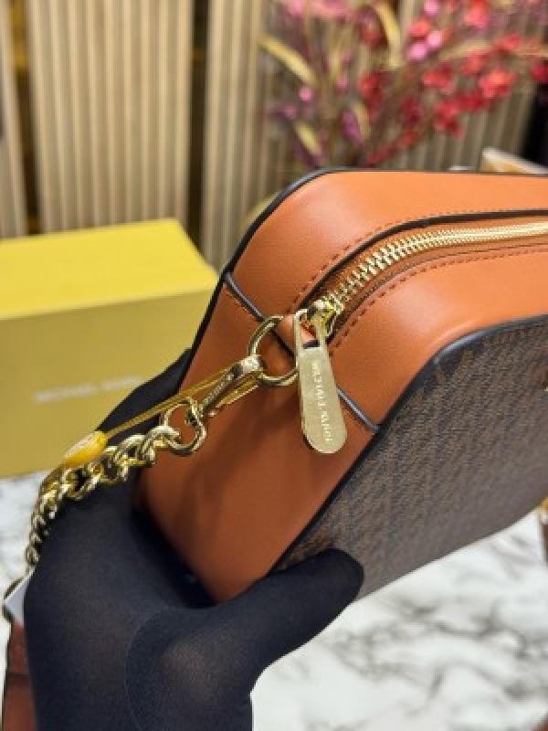 Michael  Kors Jet Set Travel Bag With Box And Dust Bag Including CarryBag (Brown)