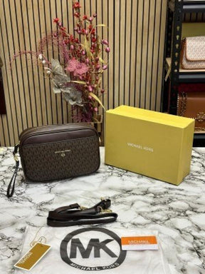 MICHAEL  KORS HUDSON JETSET EAST WEST CAMERA BAG WITH ORIGINAL BOX AND DUST BAG (COFFEE) 23008
