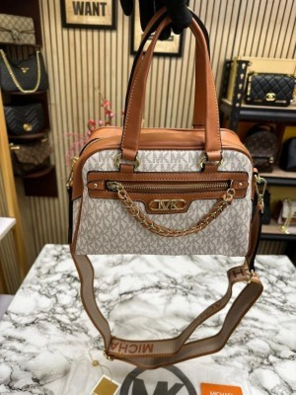MICHAEL  KORS TRIBAL MINI HAND BAG WITH DUST BAG PREMIUM QUALITY [ BEIGE]