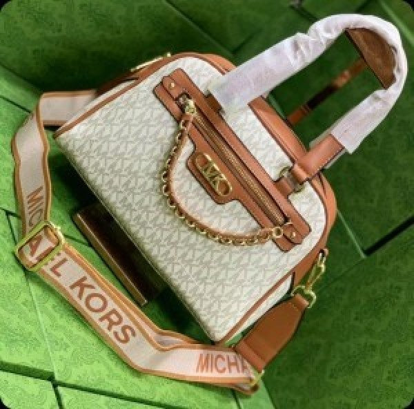 MICHAEL  KORS TRIBAL MINI HAND BAG WITH DUST BAG PREMIUM QUALITY [ BEIGE]
