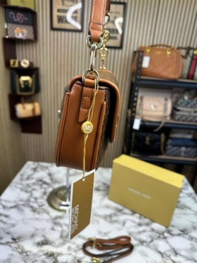 Michael  kors bradshaw handbag with og box (coffee Brown) 21010