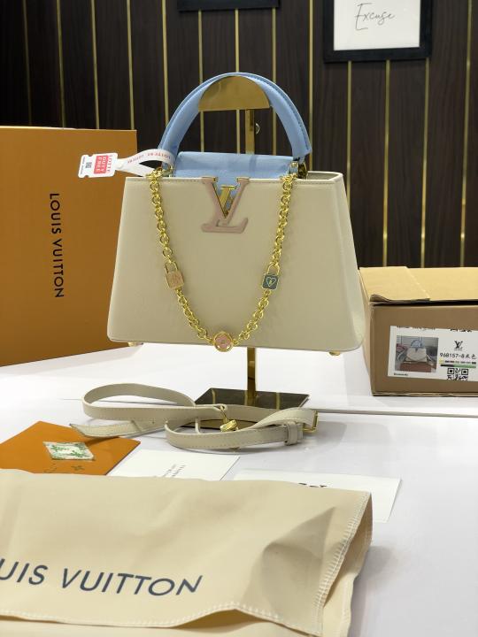 Louis  vuitton  capucines  luxury  bag  with  og  double  box