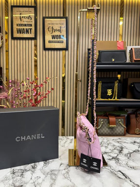 Chanel  Cavior  Quilted  Crossbody  Bag  Gold  Chain  With  Box  And  Dust  Bag  (Pink)