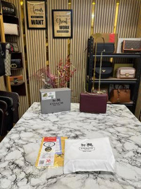 COAC  H KLARE HANDBAG WITH OG BOX AND DUST BAG PREMIUM QUALITY (RED)