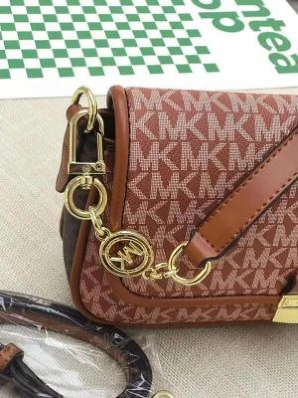 Michael Michael kors Bradshaw Two Tone Logo Convertible Shoulder bag with box 5348