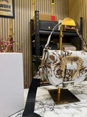 Versace shoulder bag in gold accents with magnetic closure bag (White and gold)