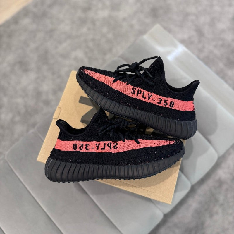 Adida s yeezy boost 350 v2 core black red
