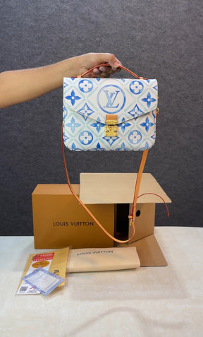 Louis Vuitton By The Pool Pochette Metis with double box (blue)  49