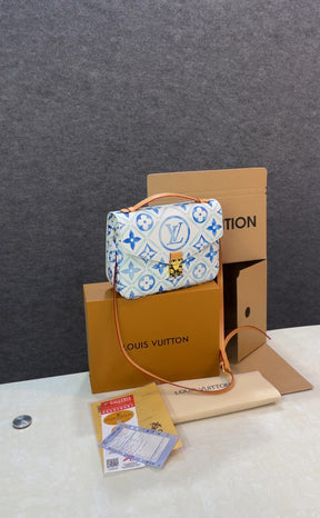 Louis Vuitton By The Pool Pochette Metis with double box (blue)  49