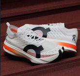 ON RUNNING CLOUD BOOM WHITE with cloud extra insole