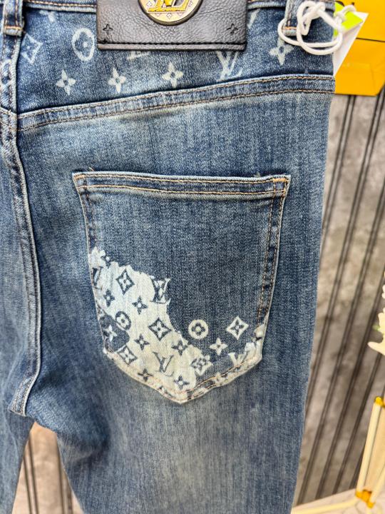 LOUIS VUITTON IMPORTED ARTICLE DENIM JEANS