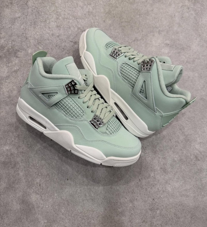 Air Jordan 4 Retro Abundance