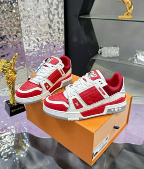 LOUISs. VUITTON TRAINER SIGNATURE RED WHITE