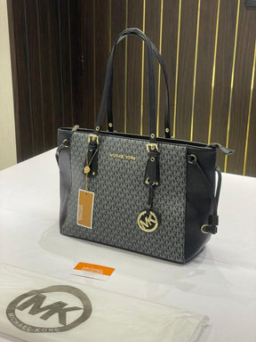 Michael  kors  tote  bag  with  dust bag (19028 black)
