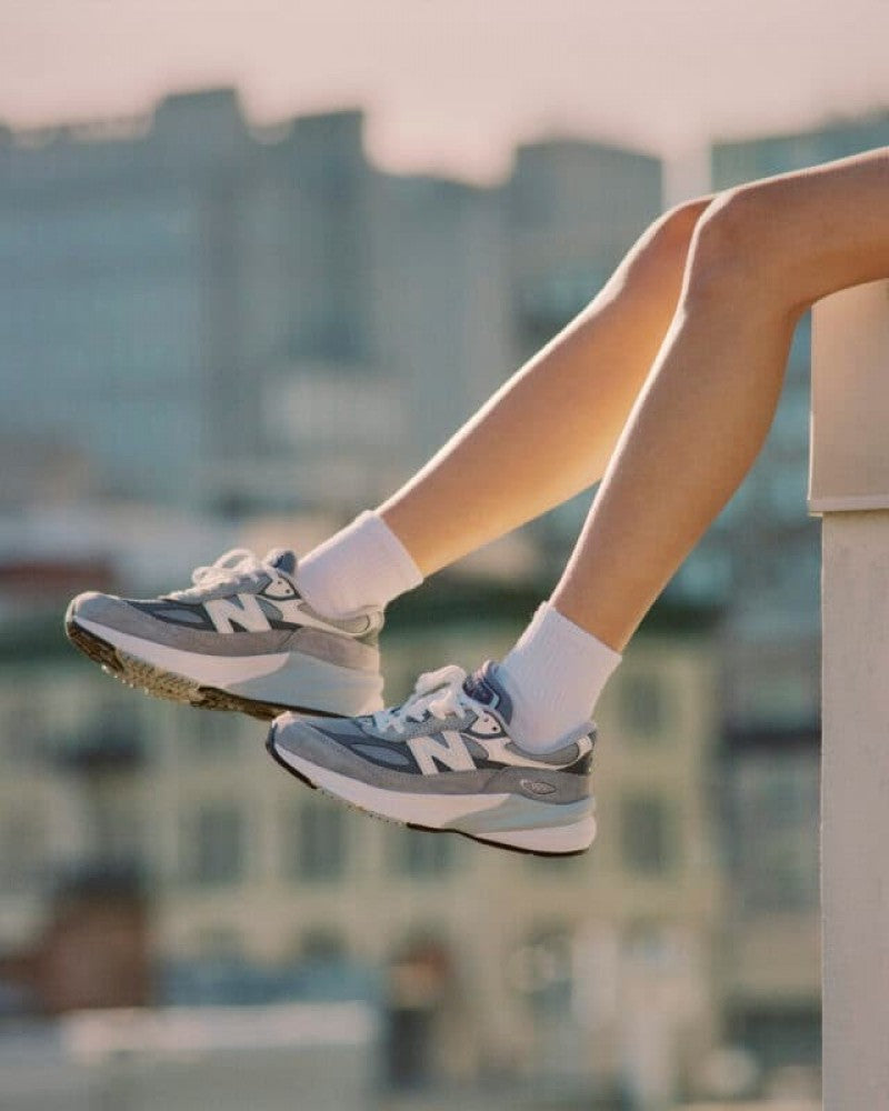 New Balance 990 Grey Running Shoes