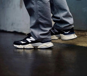 NEEW BALANCE 9060 black white