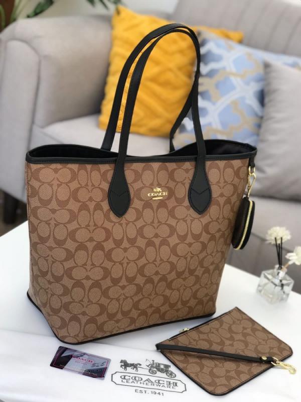COAC  H TOTE BAG