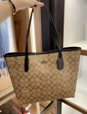 COAC  H TOTE BAG