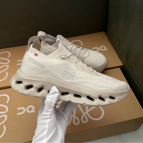 Loewe x on cloud running tilt 2.0 sand