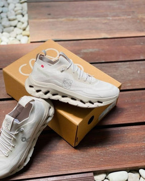 Loewe x on cloud running tilt 2.0 sand