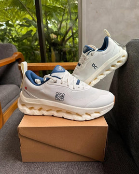 Loewe x on cloud running tilt 2 0 white navy