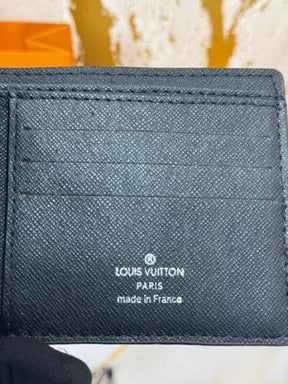 Louis  Vuitton  Wallet  And  Belt  Combo  With  Box  And  Dust  Bag  Including  Carry  Bag  (L63 Checks)