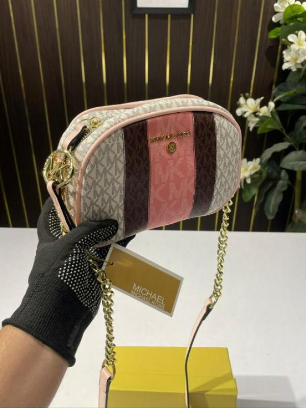 Michael  kors  oval  crossbody  bag  withog  box(10296 1 pink)