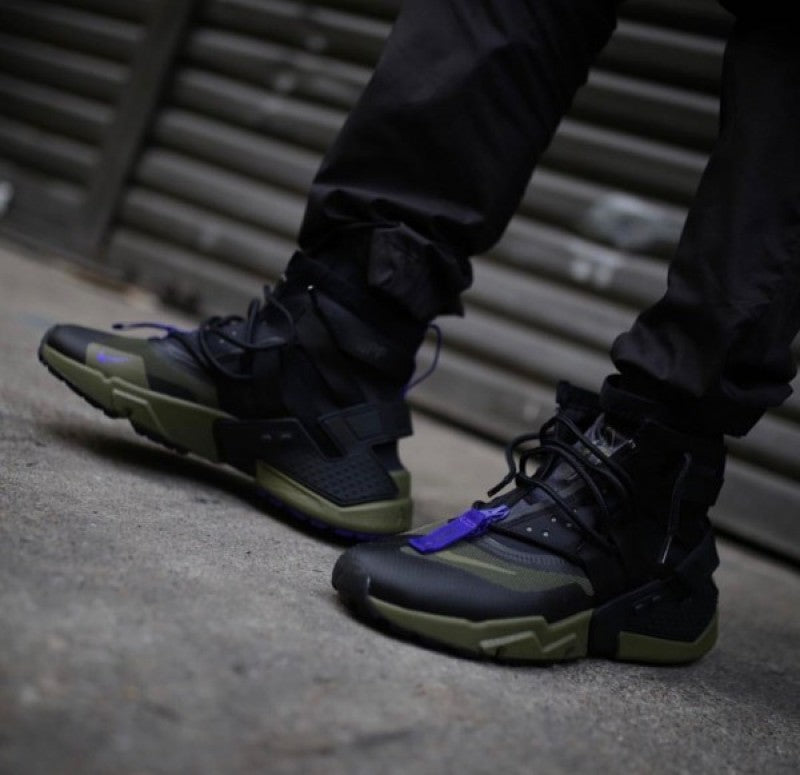 Nikee Air Huarache Grip Black Olive