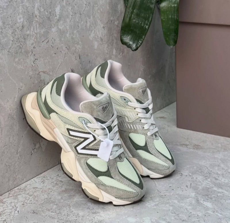 New Balance 9060 Olivine Green