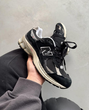 Ne.w Balanc.e 2002R Protection Pack Black Grey