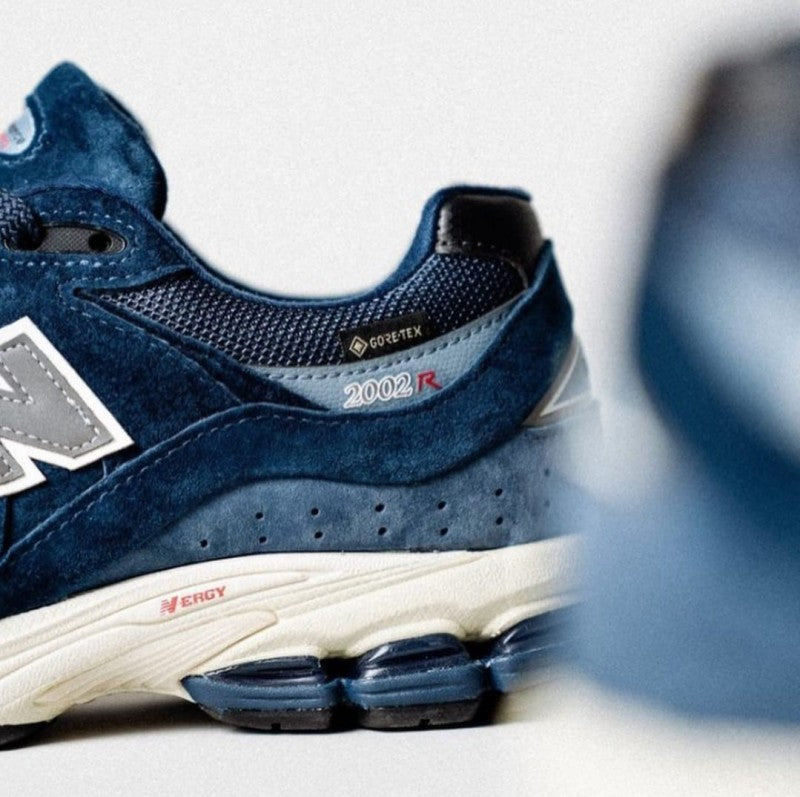 ne.w balance 2002R Protection Pack Dark Navy