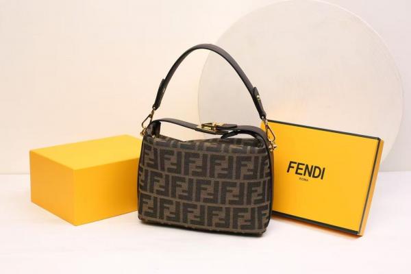Fendi  vintage  mini  bag  with  og  box(f3399 blackish green)