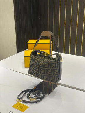 Fendi  vintage  mini  bag  with  og  box(f3399 blackish green)