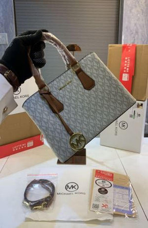 MICHAEL  KORS  MIRROR EMILIA LOGO MINI TOTE BAG double box packing 5384
