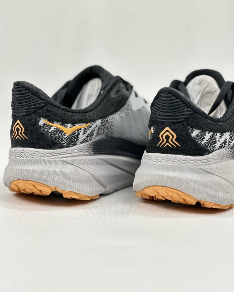 HOKA Challenger ATR 7 Harbor Mist 209
