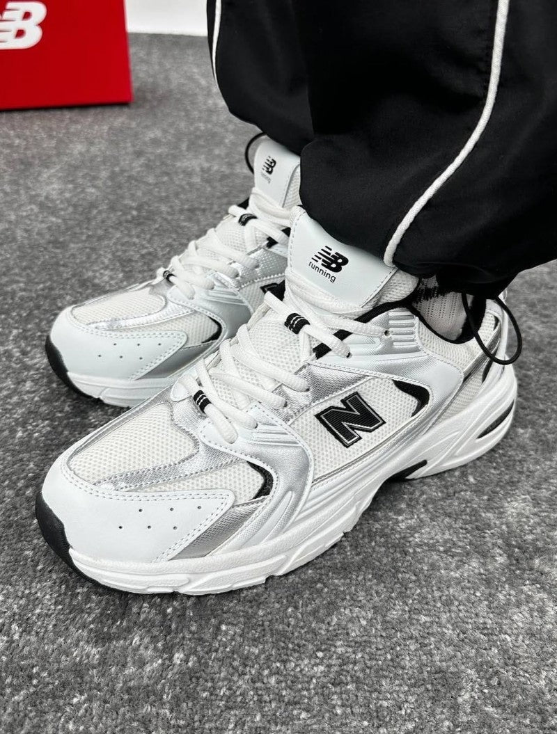 New Balance 530 White Black 203