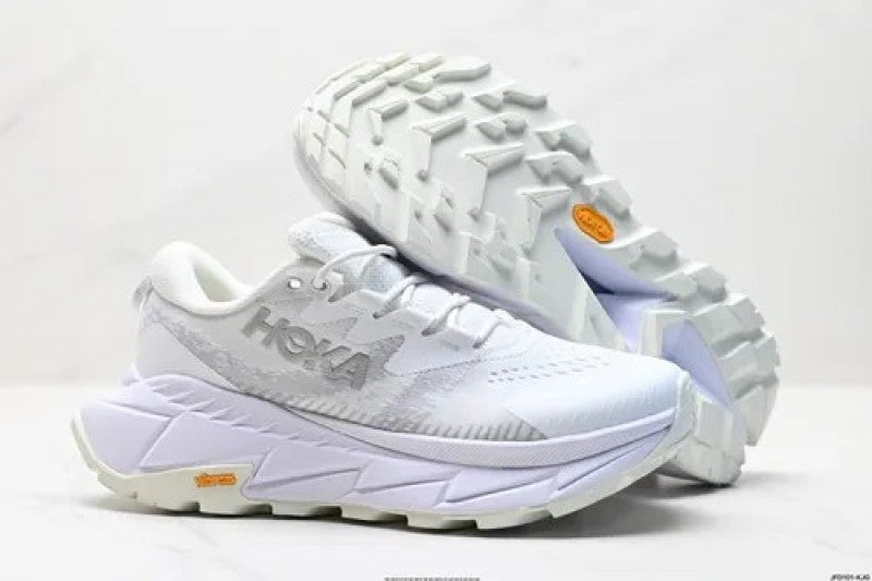 HOKAA SKYLINE FLOAT X ALL WHITE