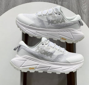 HOKAA SKYLINE FLOAT X ALL WHITE