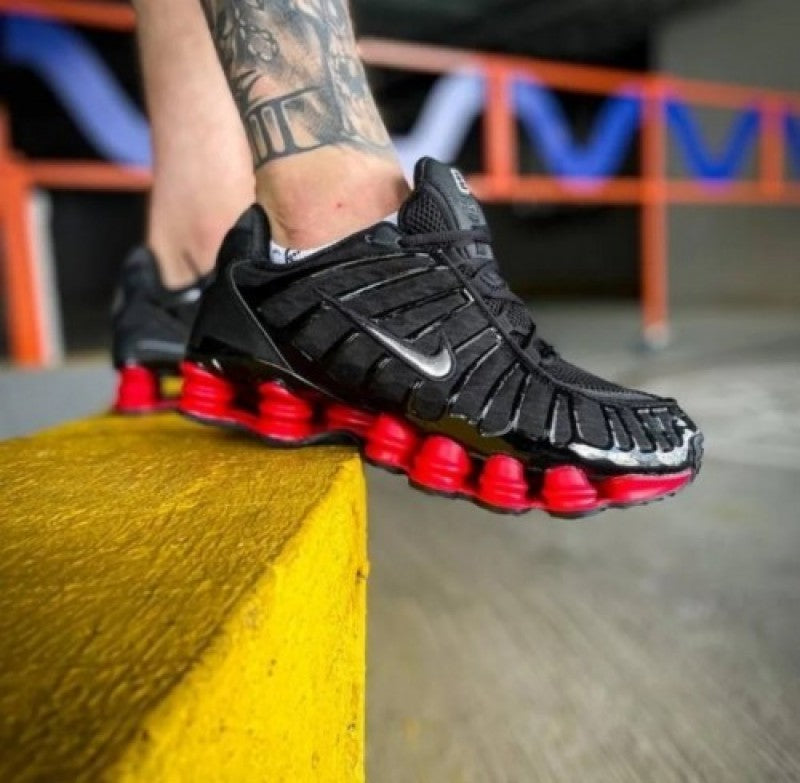 Nik ee x skepta shox tl black