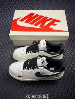 Nik e Airforce 1 07 low violent bear joint linen beige black sneaker