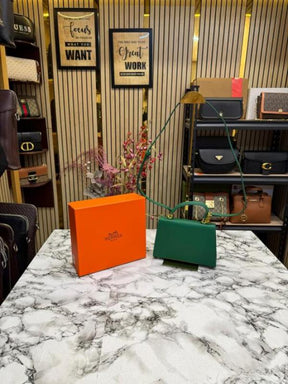 Hermes Kelly Top Handle Bag With Box (Green)