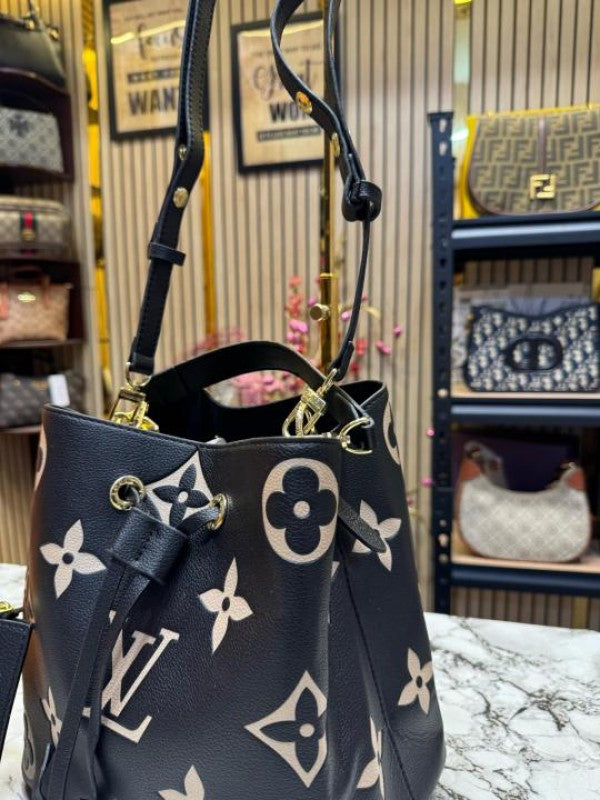 louis  vuitton neonoe shoulder bag with og box and dust bag premium quality
