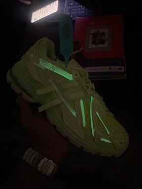 NewBalance 1906 Neo Green MINT FLASH (Glow in Dark)