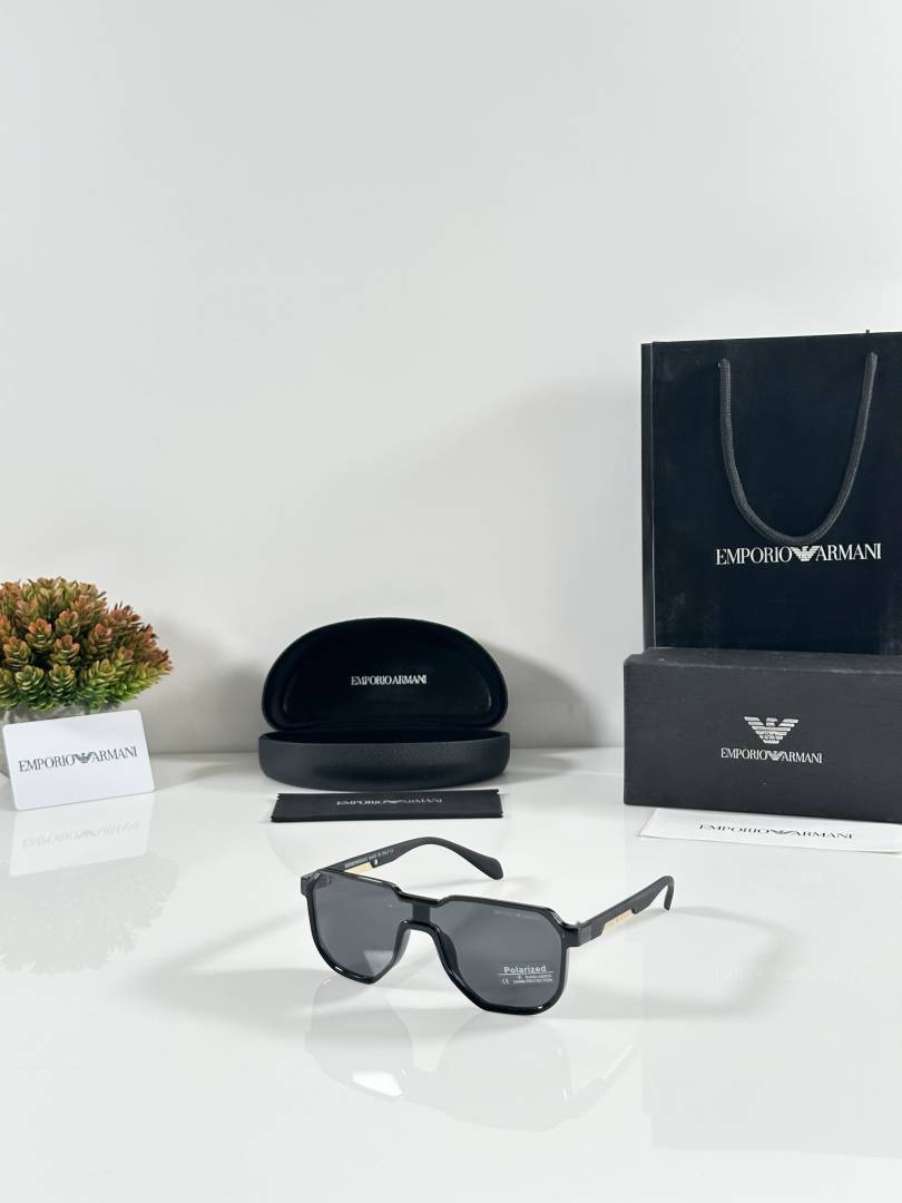 Emporio Armani 219 Gold Black